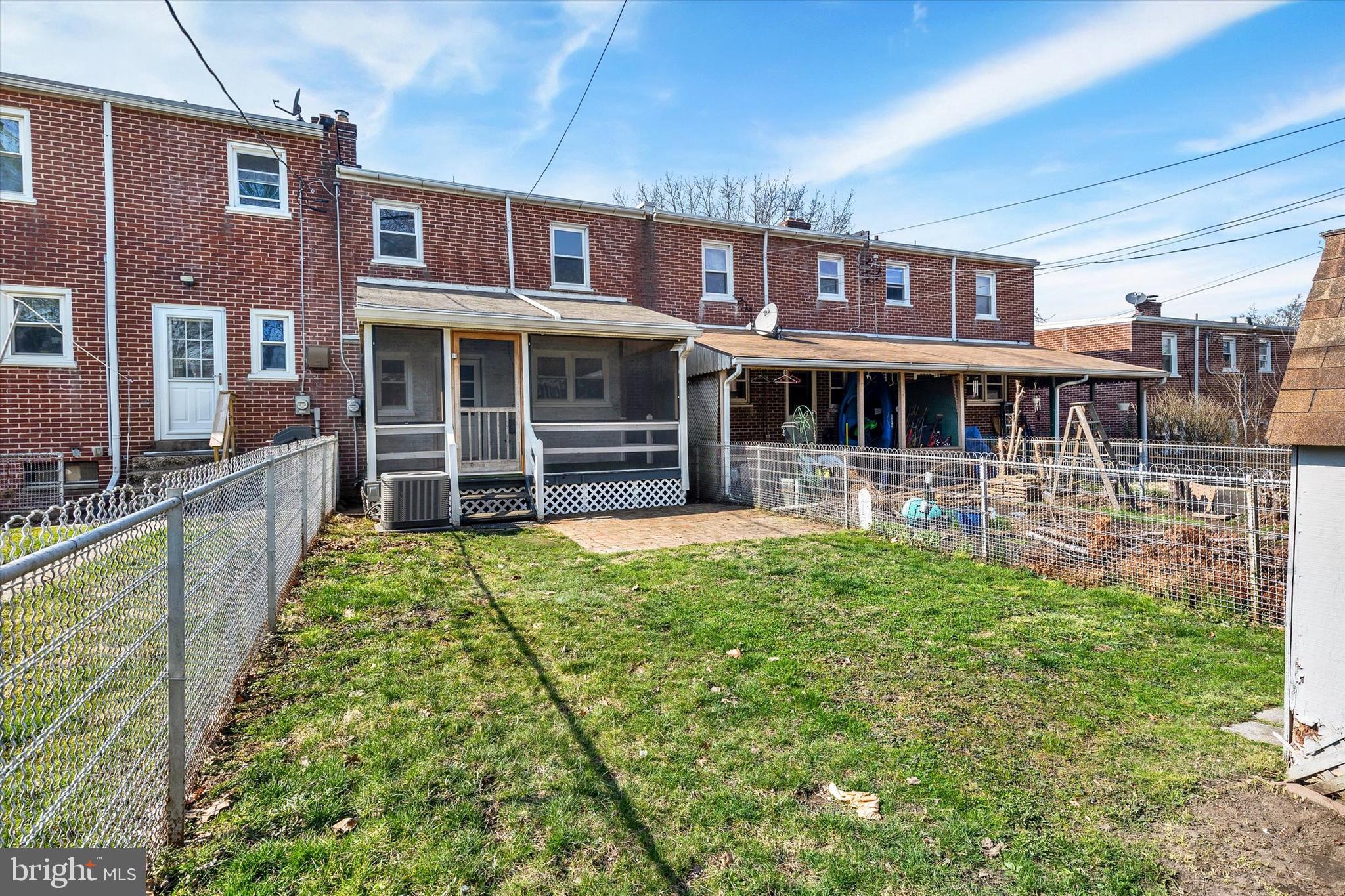 1218 Fremont Street Lancaster, PA 17603 - Photo 24 of 24 a front view of building with yard