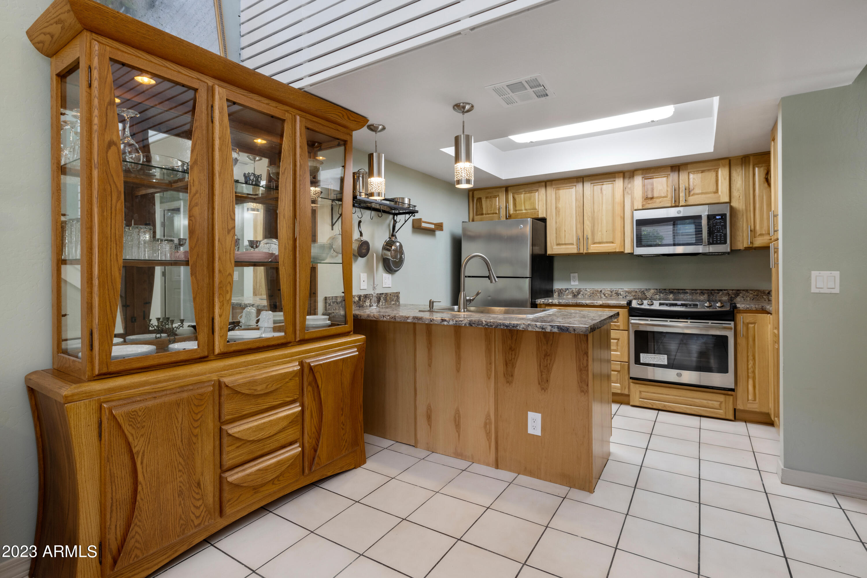2180 Resort Way South, Unit C7 Prescott, AZ 86301 - Photo 6 of 20 006_Kitchen