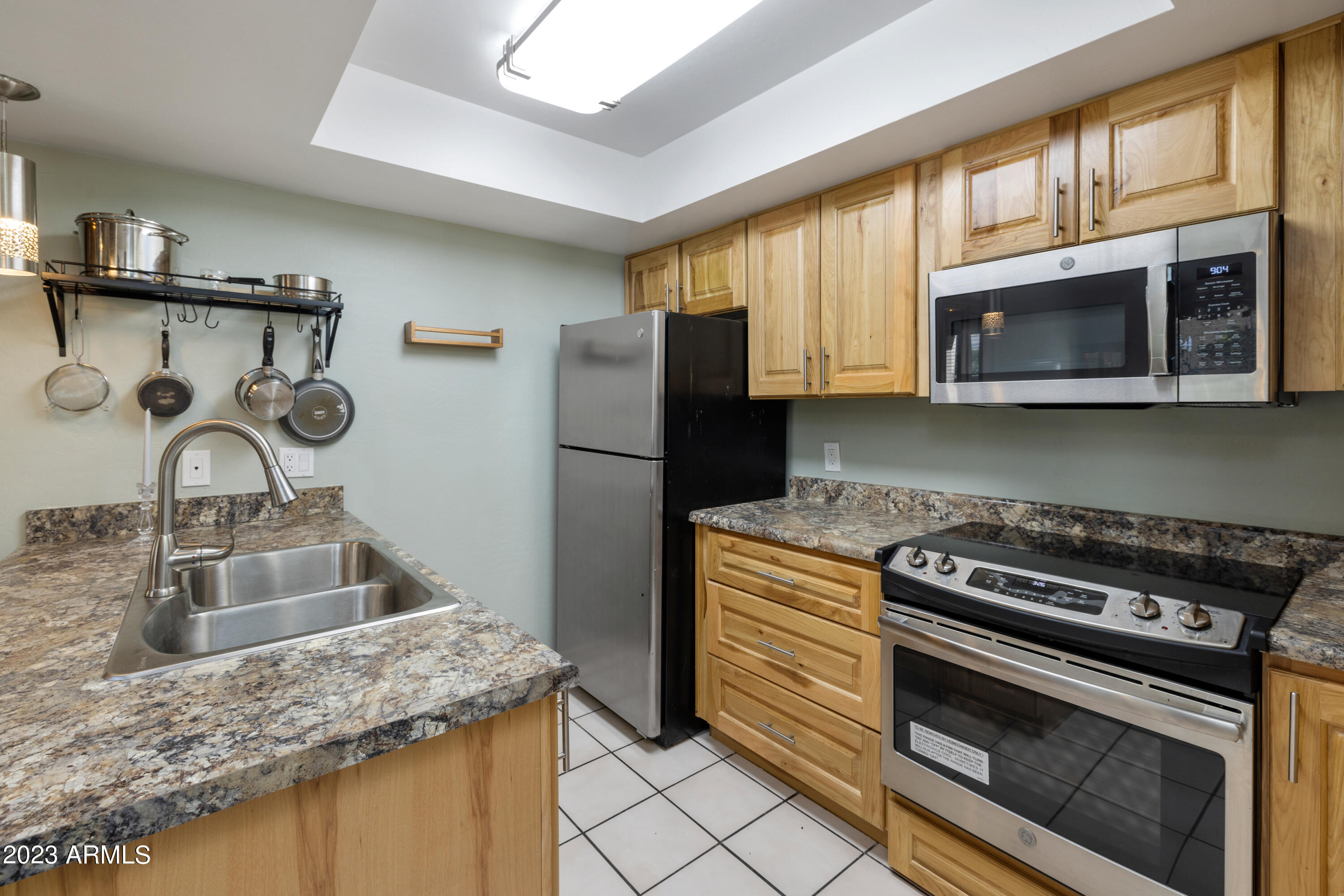 2180 Resort Way South, Unit C7 Prescott, AZ 86301 - Photo 7 of 20 007_Kitchen