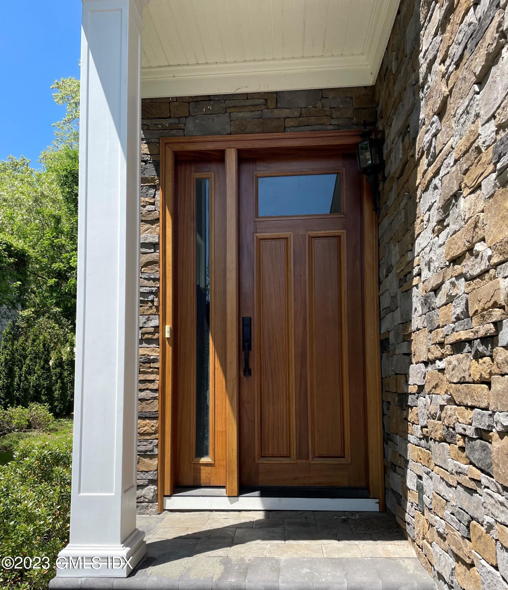8 Sound Beach Ave Extension, Unit 4 Greenwich, CT 06878 - Photo 2 of 31 a view of entryway with a door