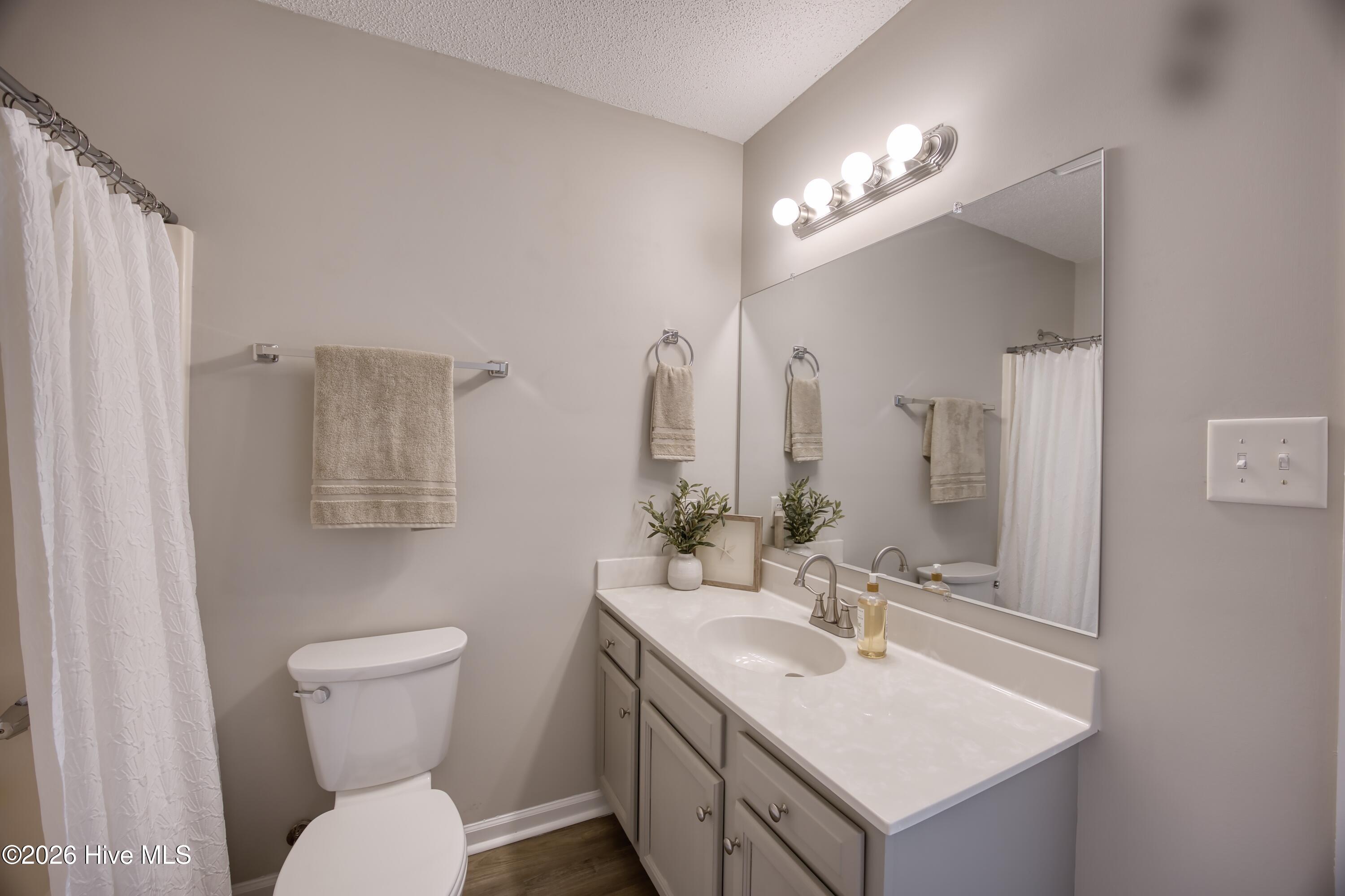 214 West Volant Street Hubert, NC 28539 - Photo 16 of 26 15