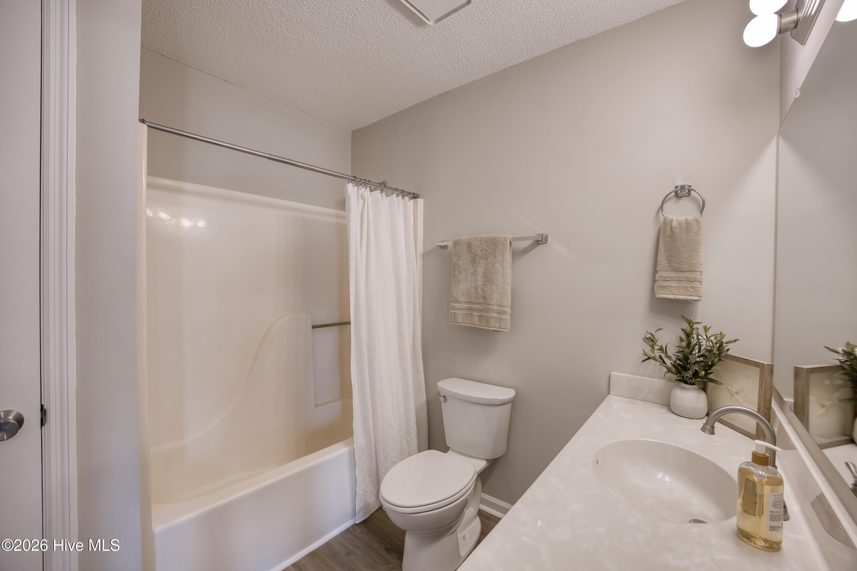 214 West Volant Street Hubert, NC 28539 - Photo 16 of 27 14