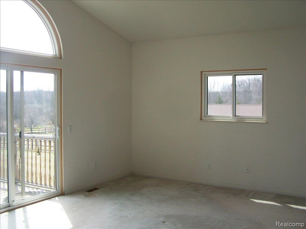 11575 Shaffer Road Davisburg, MI 48350 - Photo 7 of 18 103_0149