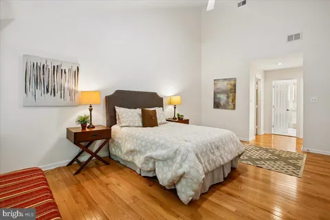 $1,480,000 | 6113 Goldtree Way, Bethesda, MD 20817