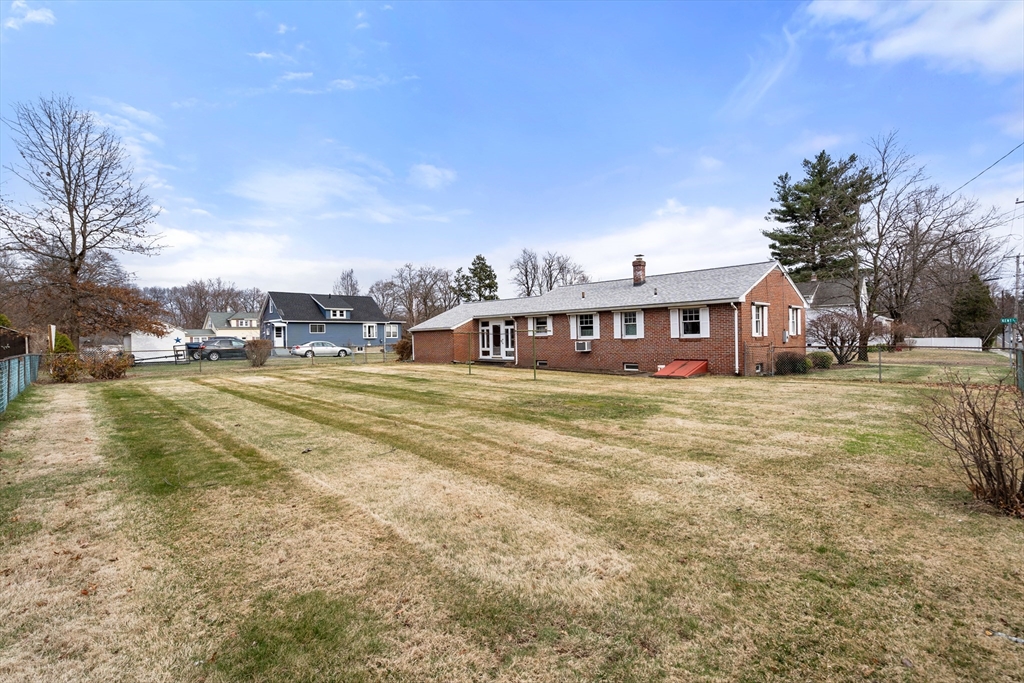 5 Kent Street West Springfield, MA 01089 - Photo 20 of 21