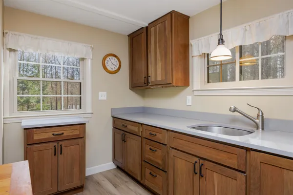 $450,000 | 10 Shorewood Estates Road, Newport, NH 03773