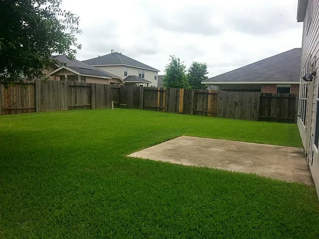 $1,900 | 18803 Knobby Oaks Place, Magnolia, TX 77355