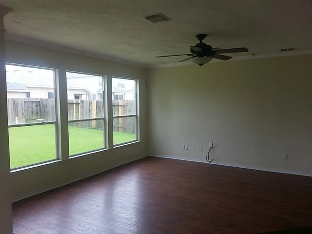 $1,900 | 18803 Knobby Oaks Place, Magnolia, TX 77355