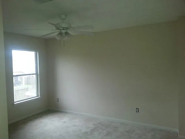 $1,900 | 18803 Knobby Oaks Place, Magnolia, TX 77355