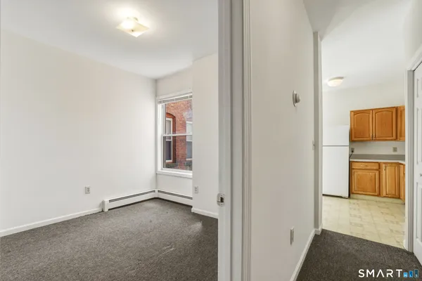 $1,350 | 105 William Street, Unit A, Bridgeport, CT 06608
