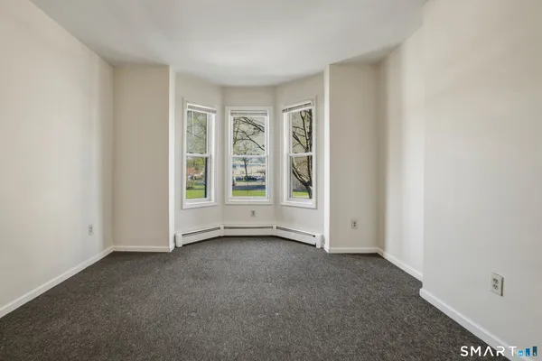 $1,350 | 105 William Street, Unit A, Bridgeport, CT 06608