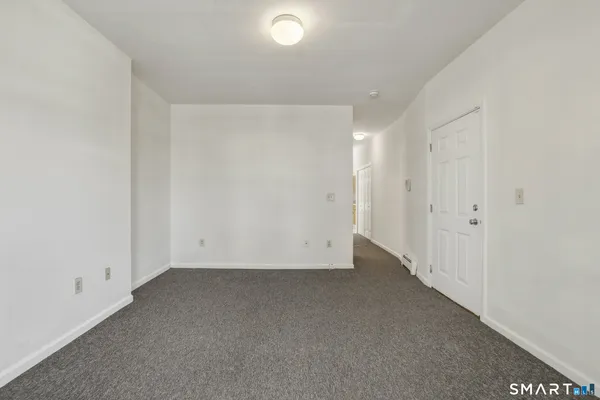 $1,350 | 105 William Street, Unit A, Bridgeport, CT 06608