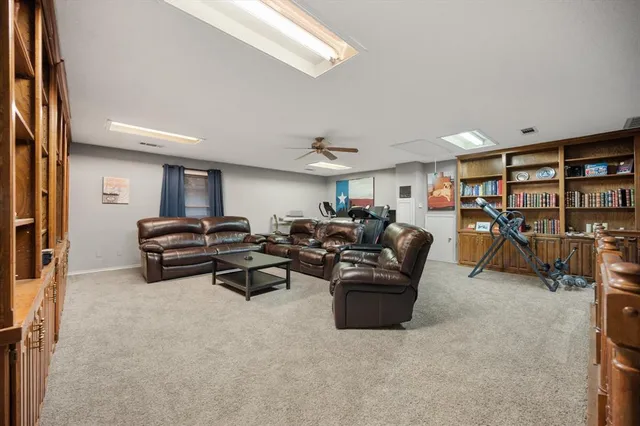 $520,000 | 5110 Wareham Drive, Arlington, TX 76017