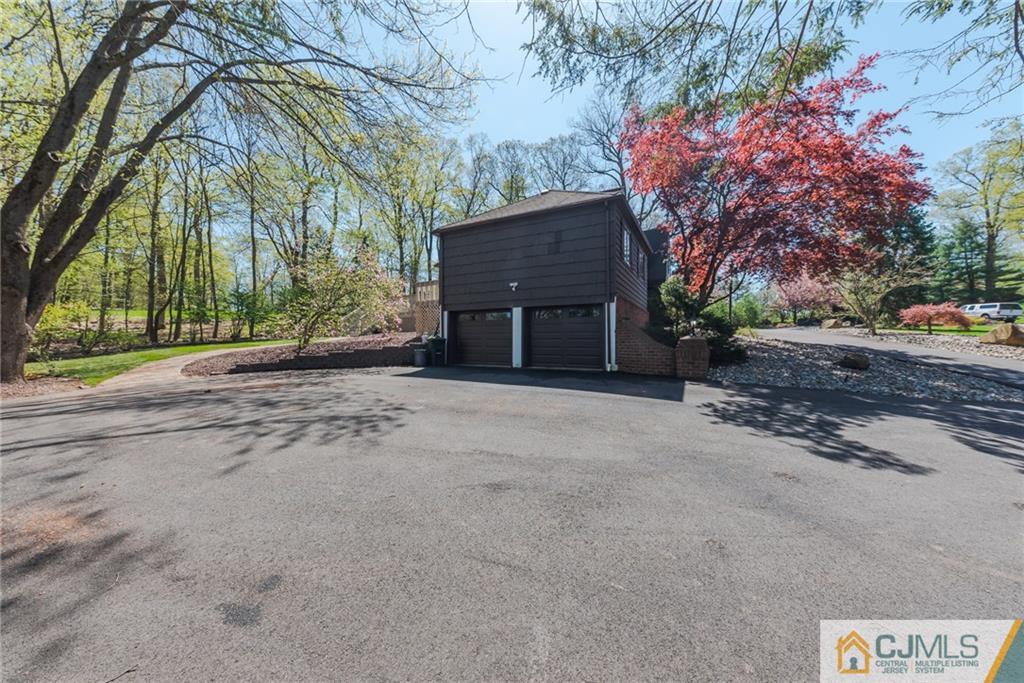 12 Branko Road Berkeley Heights, NJ 07922 - Photo 24 of 25 Gallery Image 24