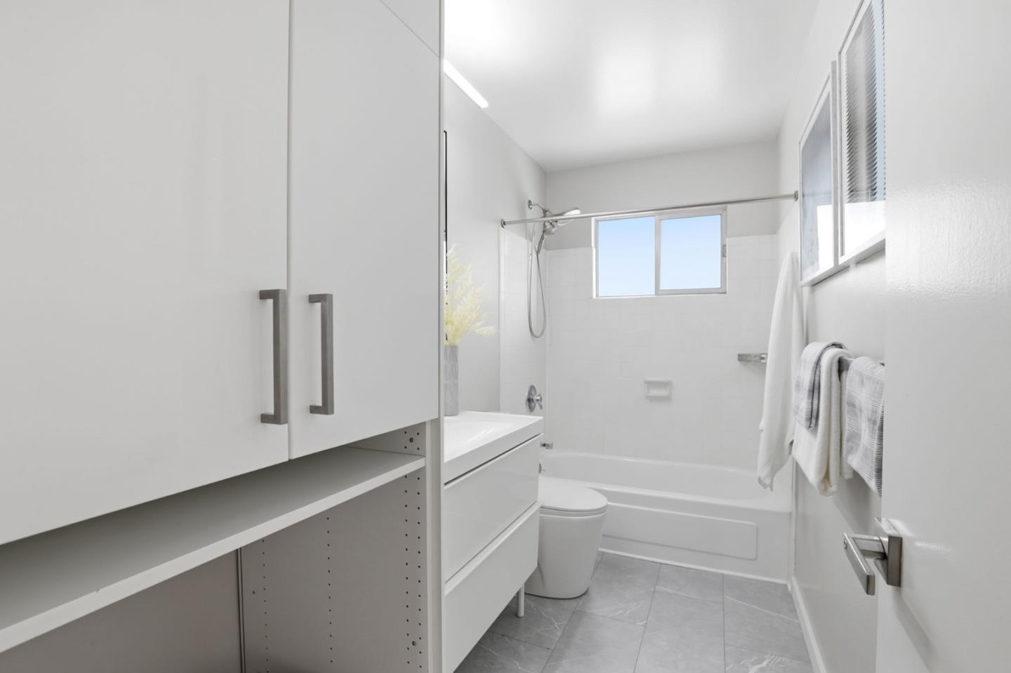 255 South Rengstorff Avenue, Unit 2 Mountain View, CA 94040 - Photo 13 of 25 Gallery Image 13