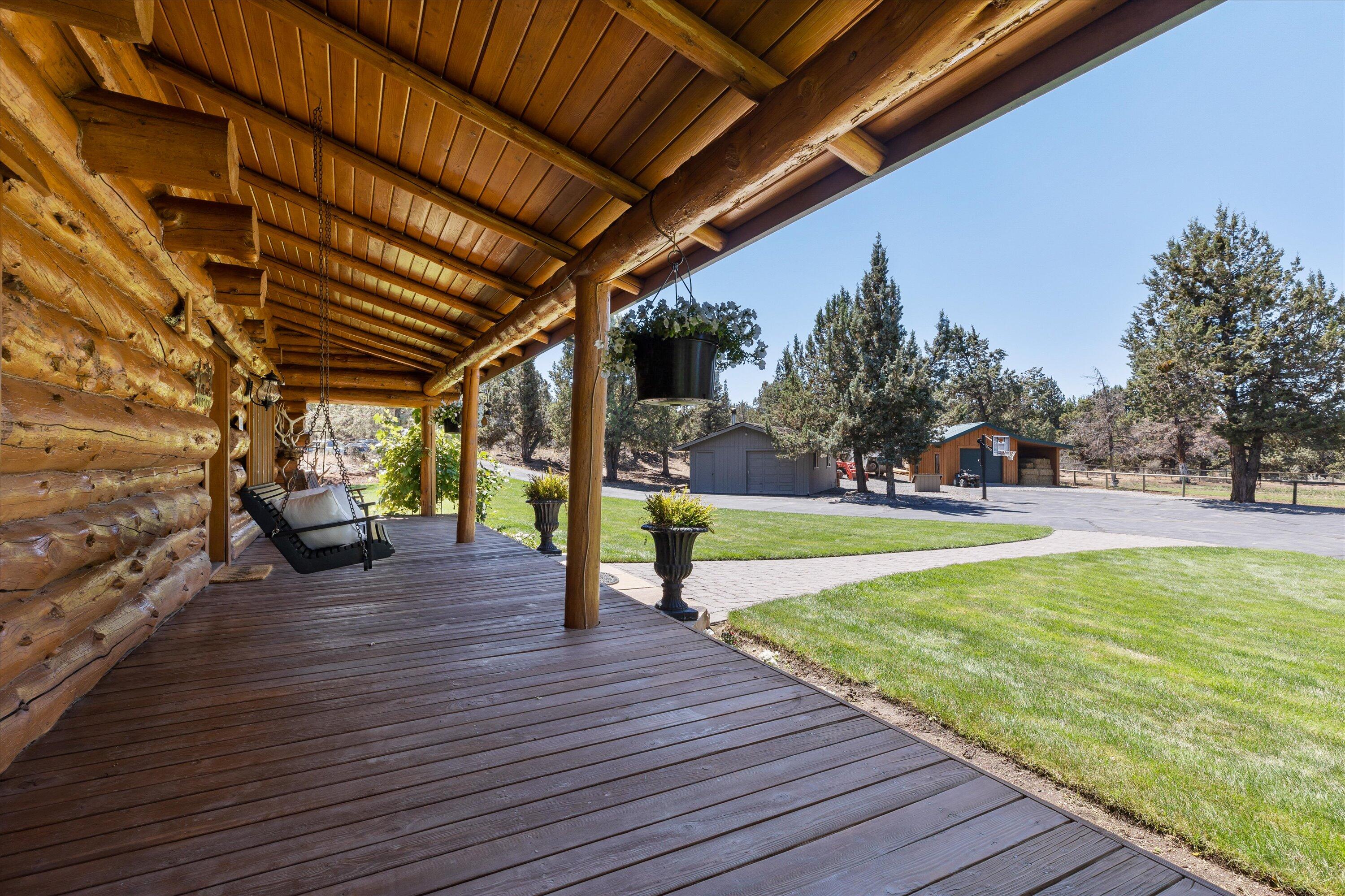 63430 Hamehook Road Bend, OR 97701 - Photo 43 of 54 52-220725_JILLROSELL2595