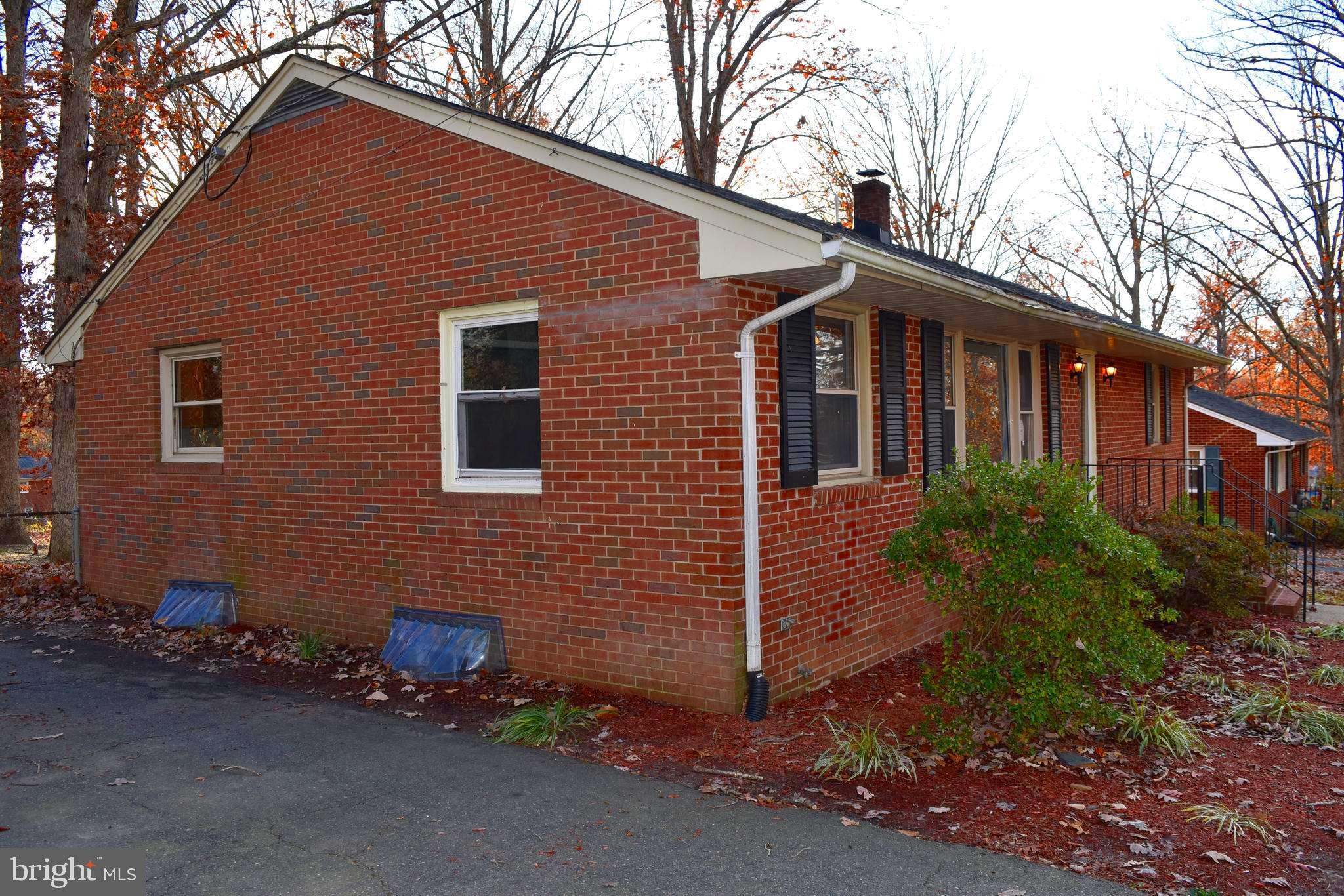 1004 Conway Road Fredericksburg, VA 22405 - Photo 11 of 59 Front View