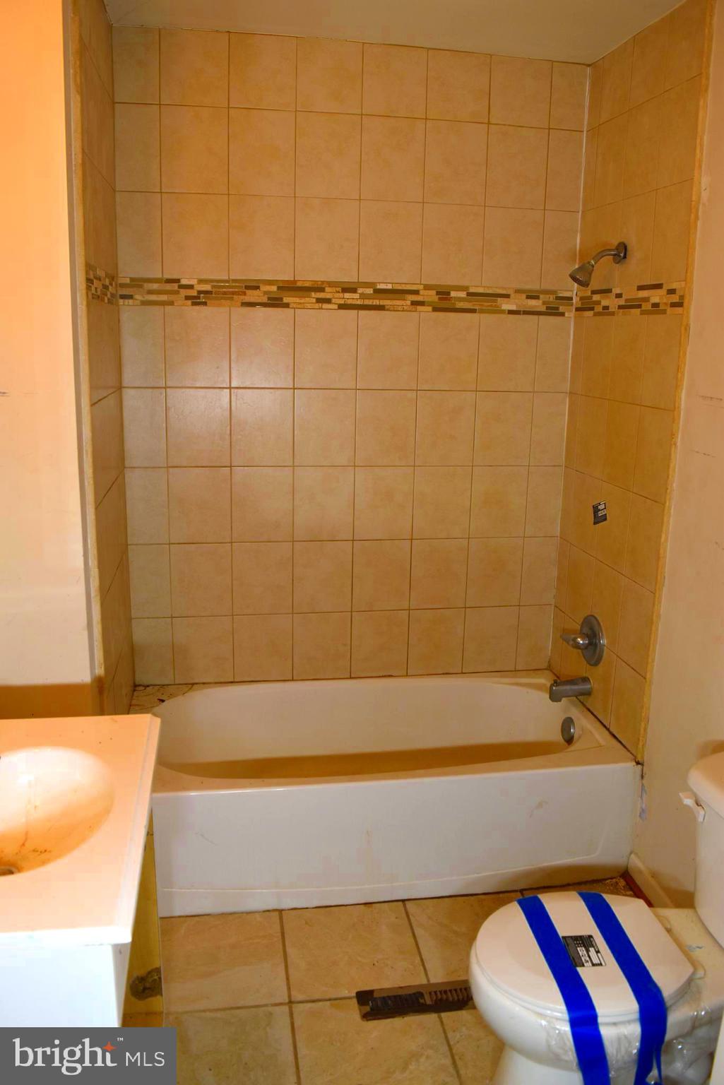 1004 Conway Road Fredericksburg, VA 22405 - Photo 40 of 59 Full Bath (Master)