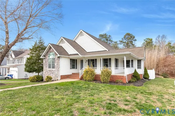 $577,500 | 8222 Eagle Creek Place, Mechanicsville, VA 23116