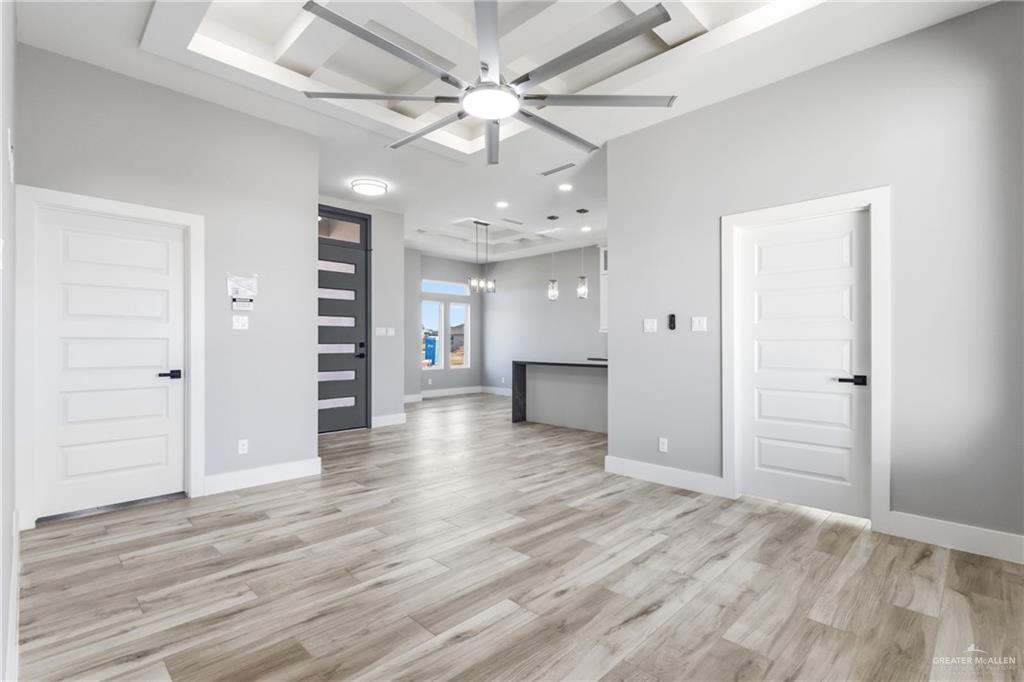 415 Serg Loop Alamo, TX 78516 - Photo 3 of 15