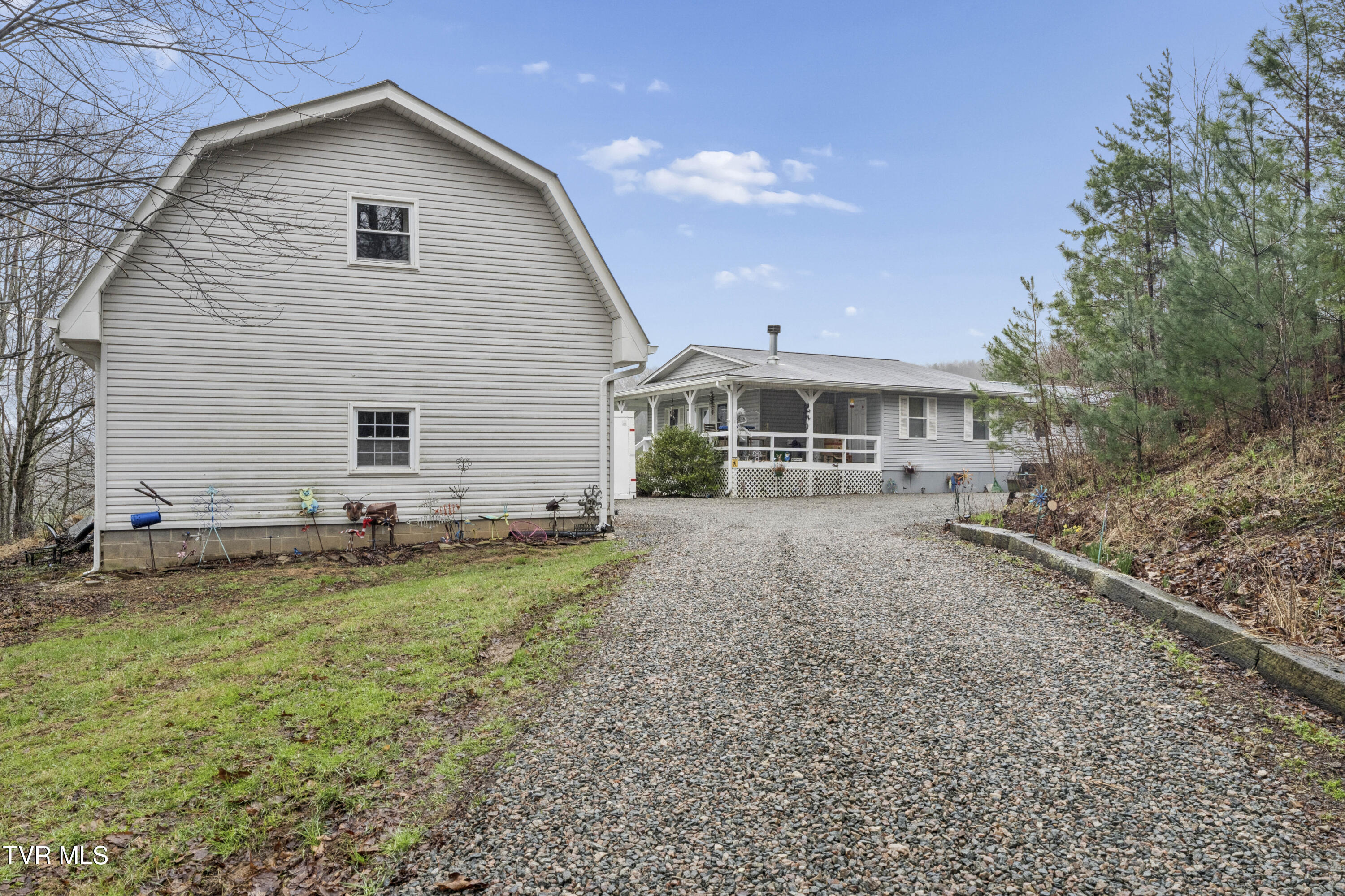 958 Avery Branch Road Mountain City, TN 37683 - Photo 11 of 64 AveryBranch-Exterior-21