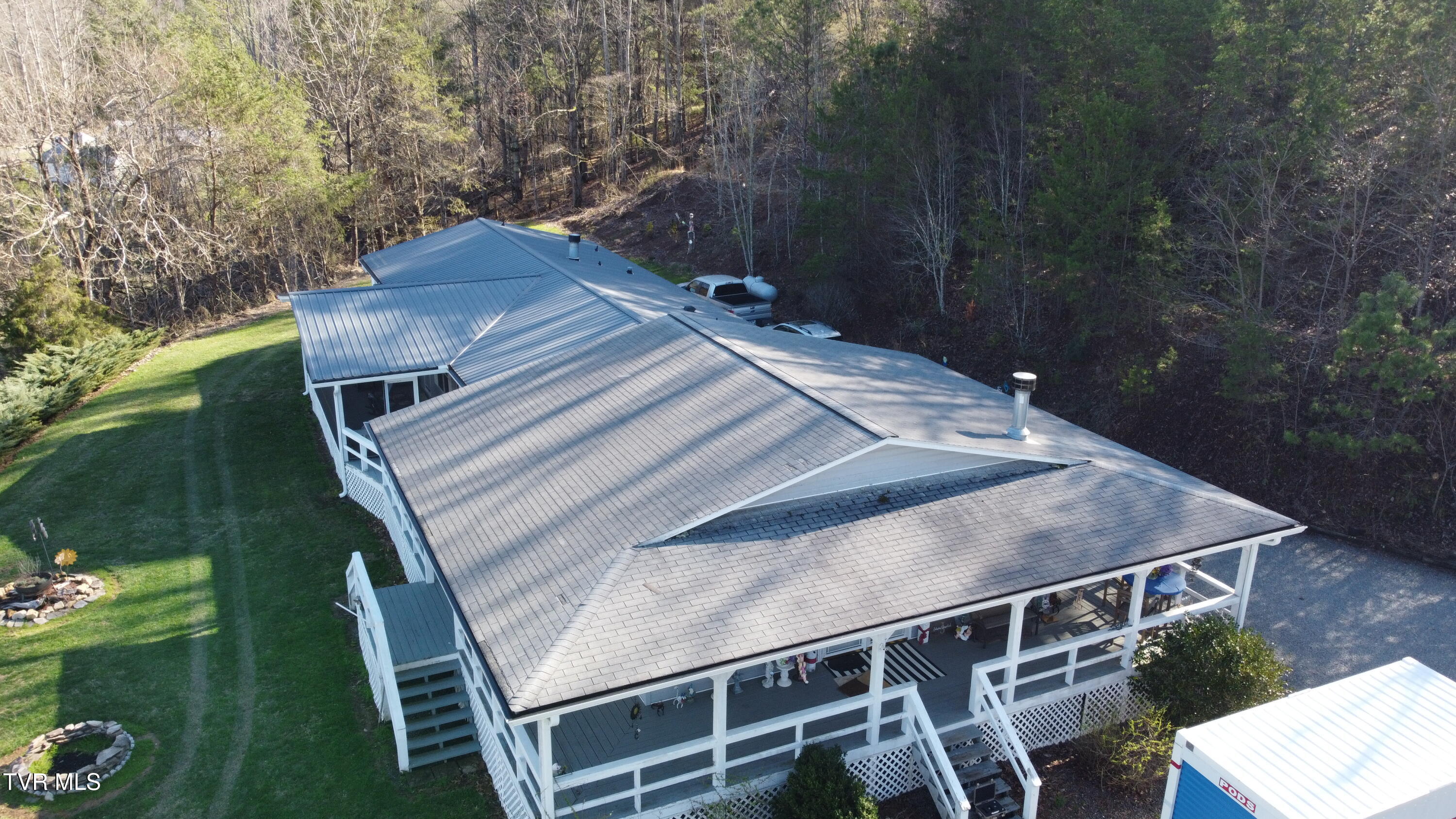 958 Avery Branch Road Mountain City, TN 37683 - Photo 17 of 64 DJI_0130