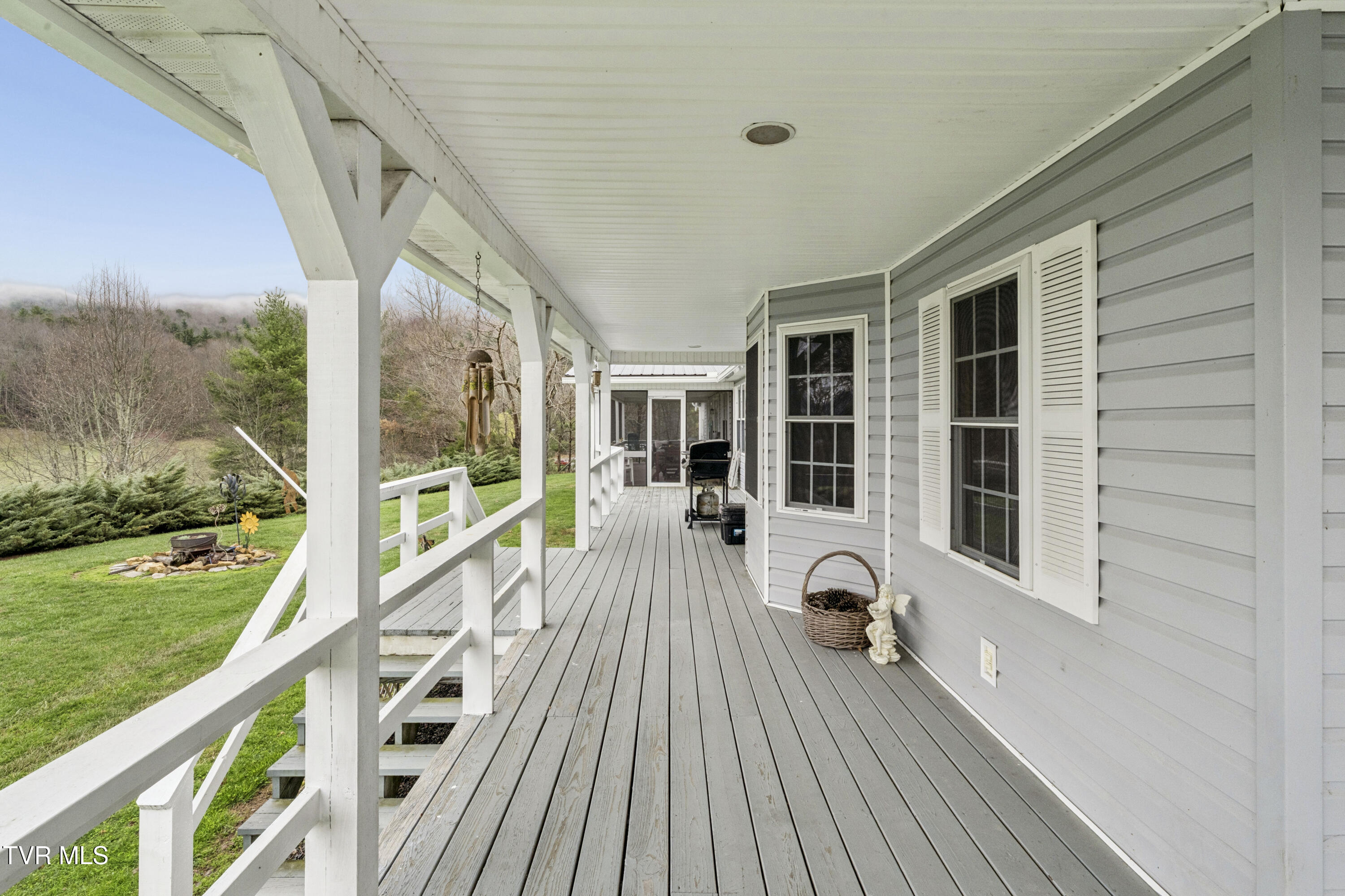 958 Avery Branch Road Mountain City, TN 37683 - Photo 23 of 64 AveryBranch-Exterior-7