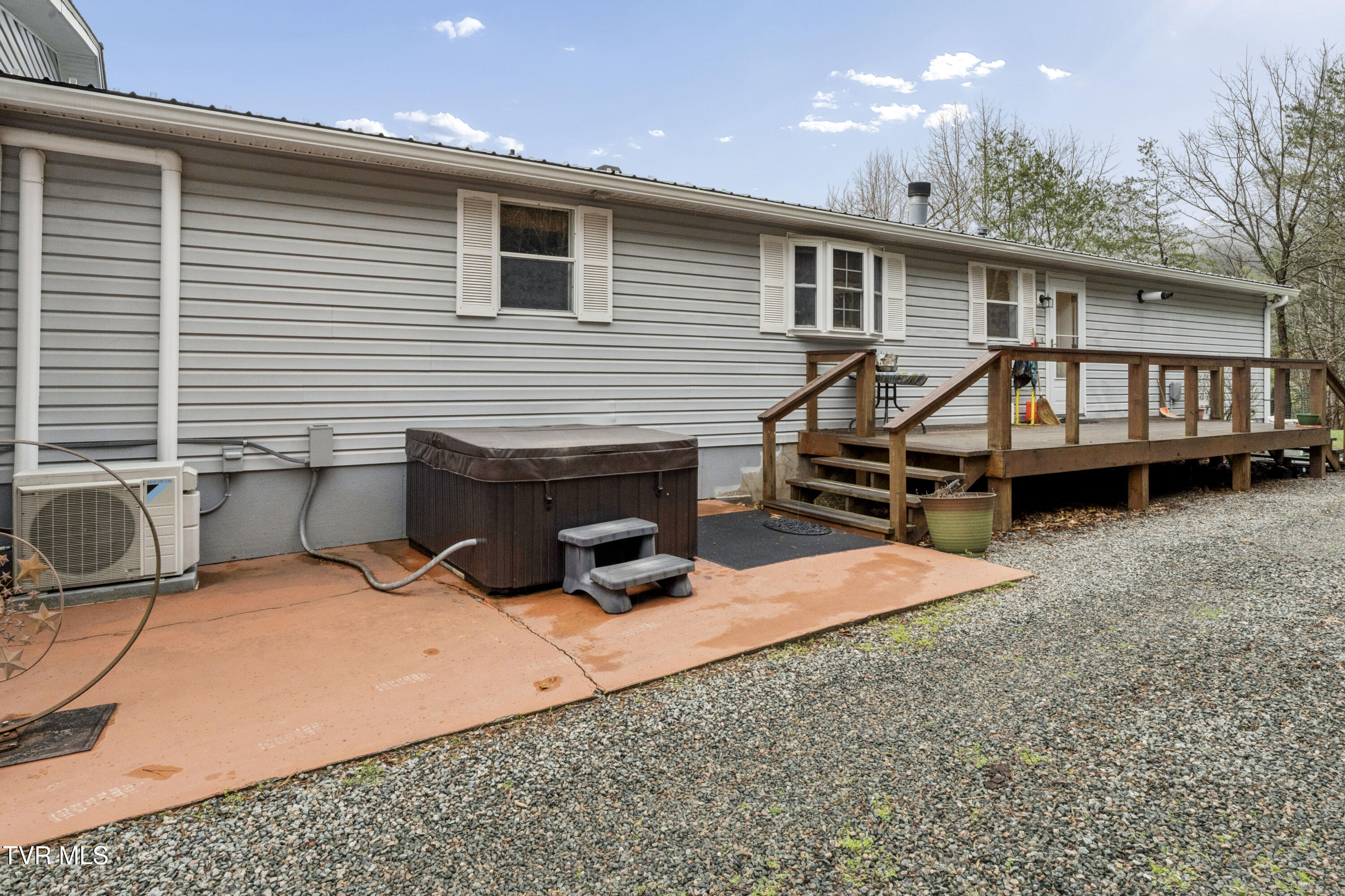 958 Avery Branch Road Mountain City, TN 37683 - Photo 6 of 64 AveryBranch-Exterior-17