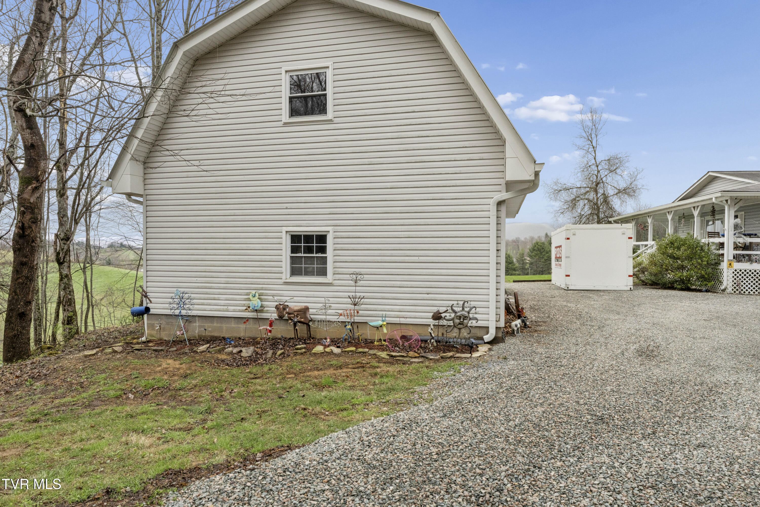 958 Avery Branch Road Mountain City, TN 37683 - Photo 9 of 64 AveryBranch-Exterior-19