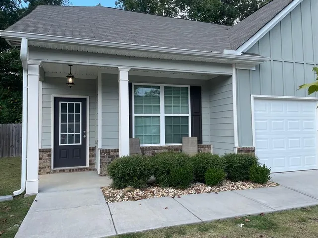 $1,985 | 560 Vandenburg Drive, Villa Rica, GA 30180