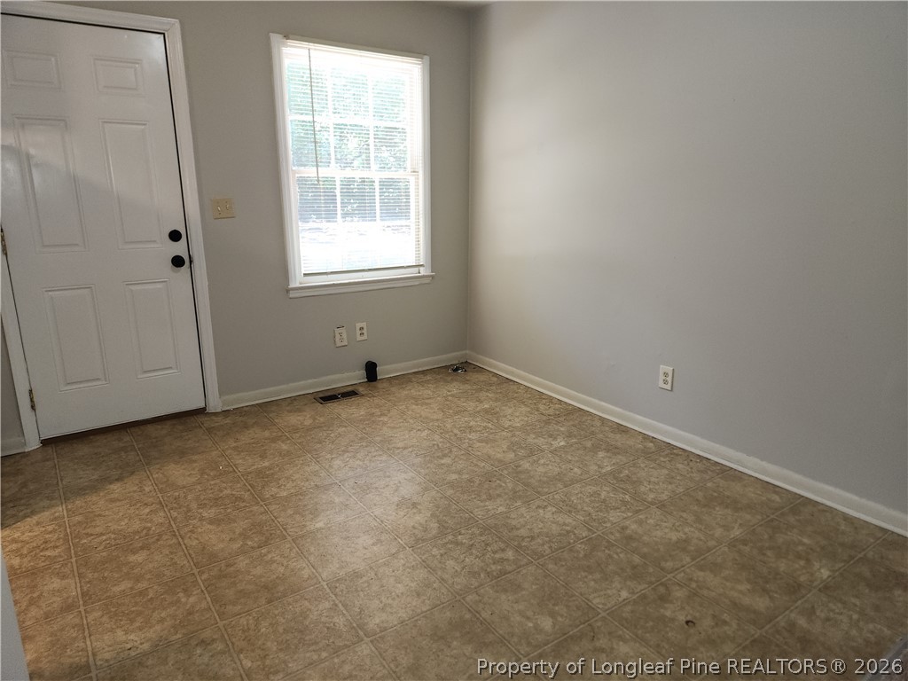 4101 Coventry Road Fayetteville, NC 28304 - Photo 4 of 12 Eat in kitchen area