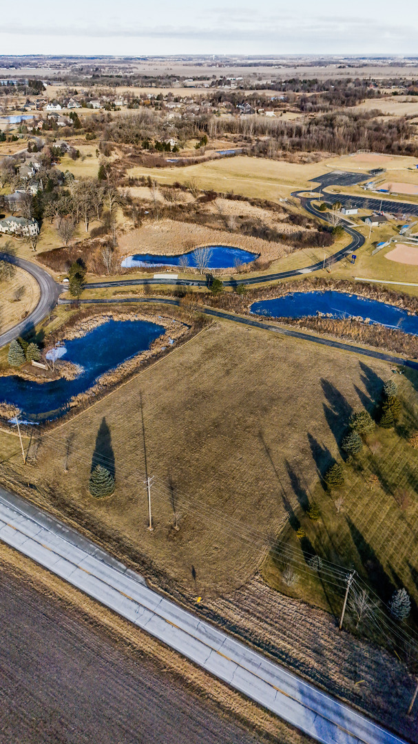 2 Stonecrest Drive Elgin, IL 60124 - Photo 9 of 12 a view of ocean view