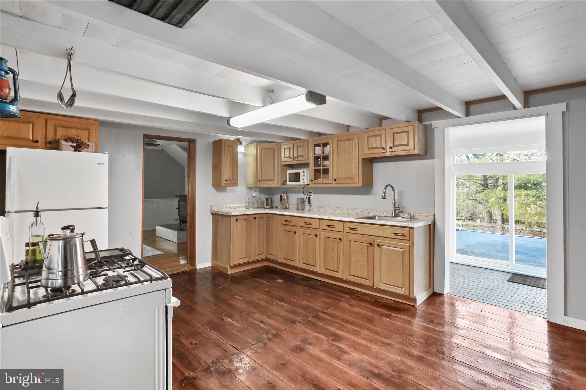 799 Stephens Lane Fort Valley, VA 22652 - Photo 13 of 40 Gallery Image 13