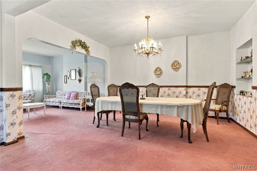 127 Abbott Road Buffalo, NY 14220 - Photo 4 of 36 Gallery Image 4