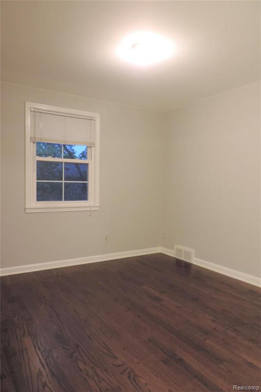 1746 Graefield Road Birmingham, MI 48009 - Photo 6 of 16