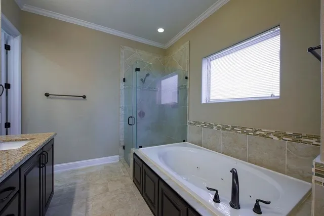 $3,750 | 106 Bella Luce, Shenandoah, TX 77381