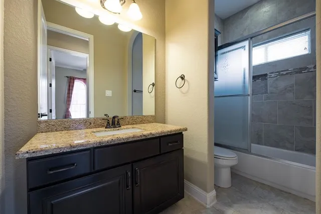 $3,750 | 106 Bella Luce, Shenandoah, TX 77381