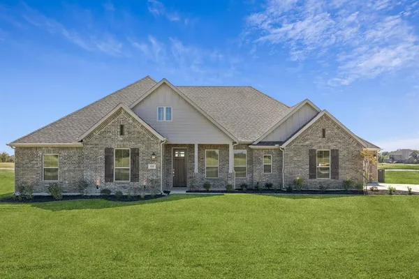 $654,900 | 133 Swan Lake Drive, Waxahachie, TX 75165