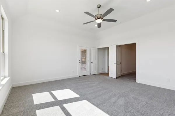 $654,900 | 133 Swan Lake Drive, Waxahachie, TX 75165