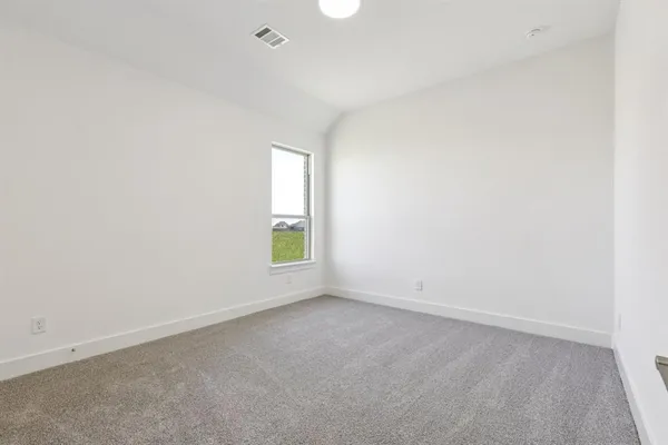 $654,900 | 133 Swan Lake Drive, Waxahachie, TX 75165