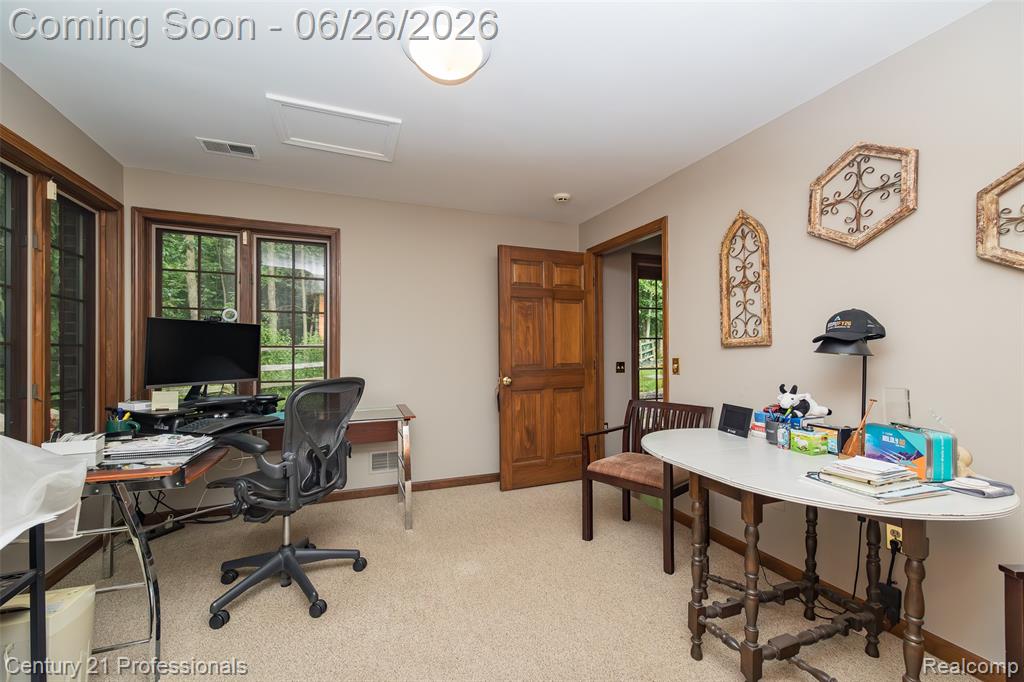 9200 Fox Hollow Road Clarkston, MI 48348 - Photo 34 of 50