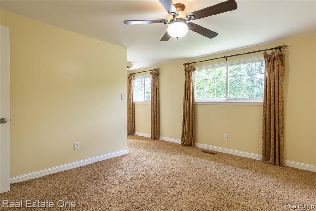 32601 West 13 Mile Road Farmington Hills, MI 48334 - Photo 24 of 53