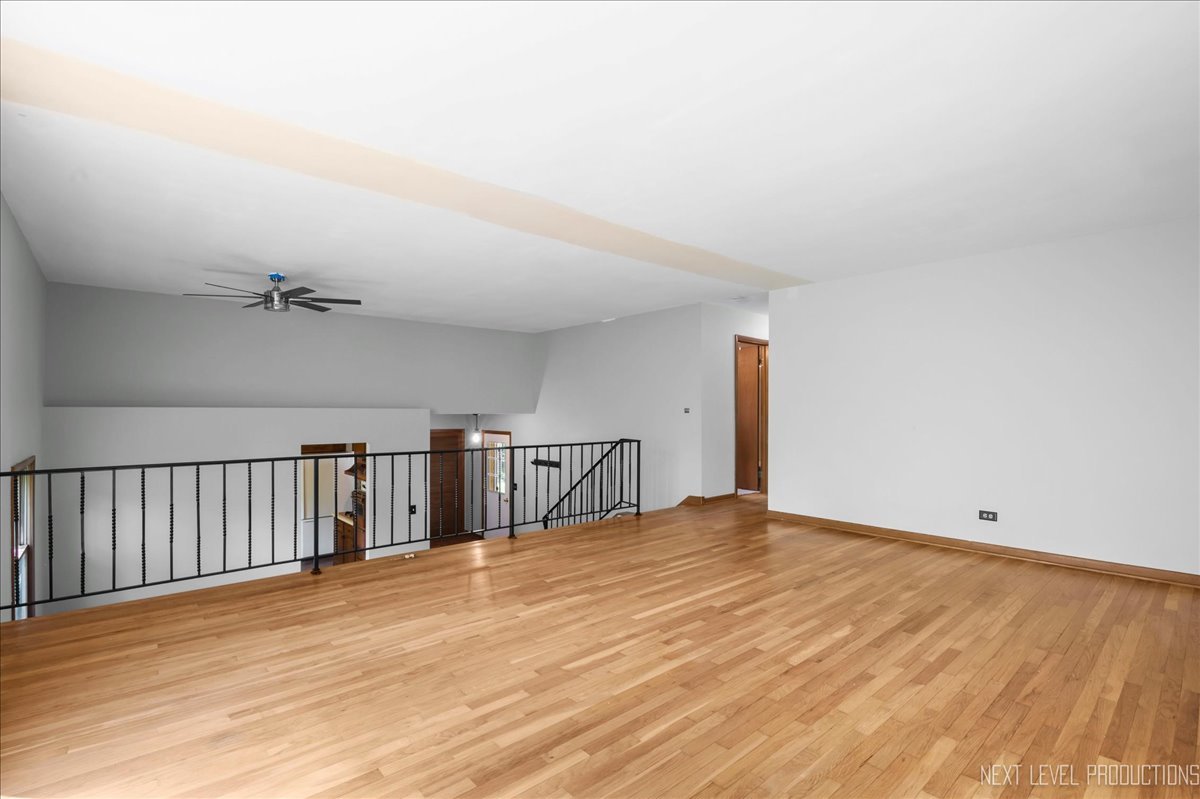 29W105 Geneva Road West Chicago, IL 60185 - Photo 10 of 28 Gallery Image 10
