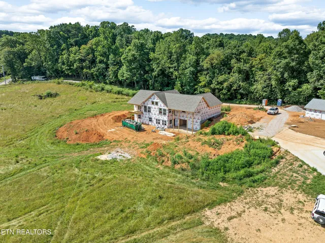$695,000 | 124 Laura Lane, Maynardville, TN 37807