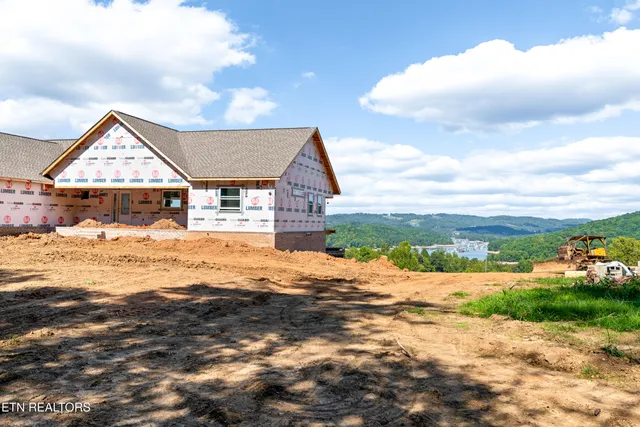 $695,000 | 124 Laura Lane, Maynardville, TN 37807