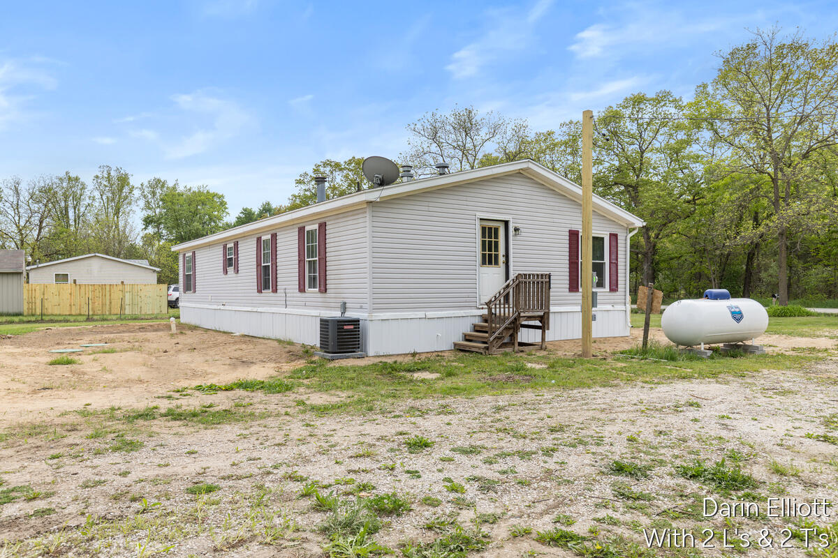 9203 Castle Road Sheridan, MI 48884 - Photo 35 of 40 9203-Castle_030