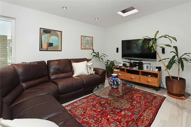 $1,675,000 | 6221 Southwest 65th Avenue, South Miami, FL 33143