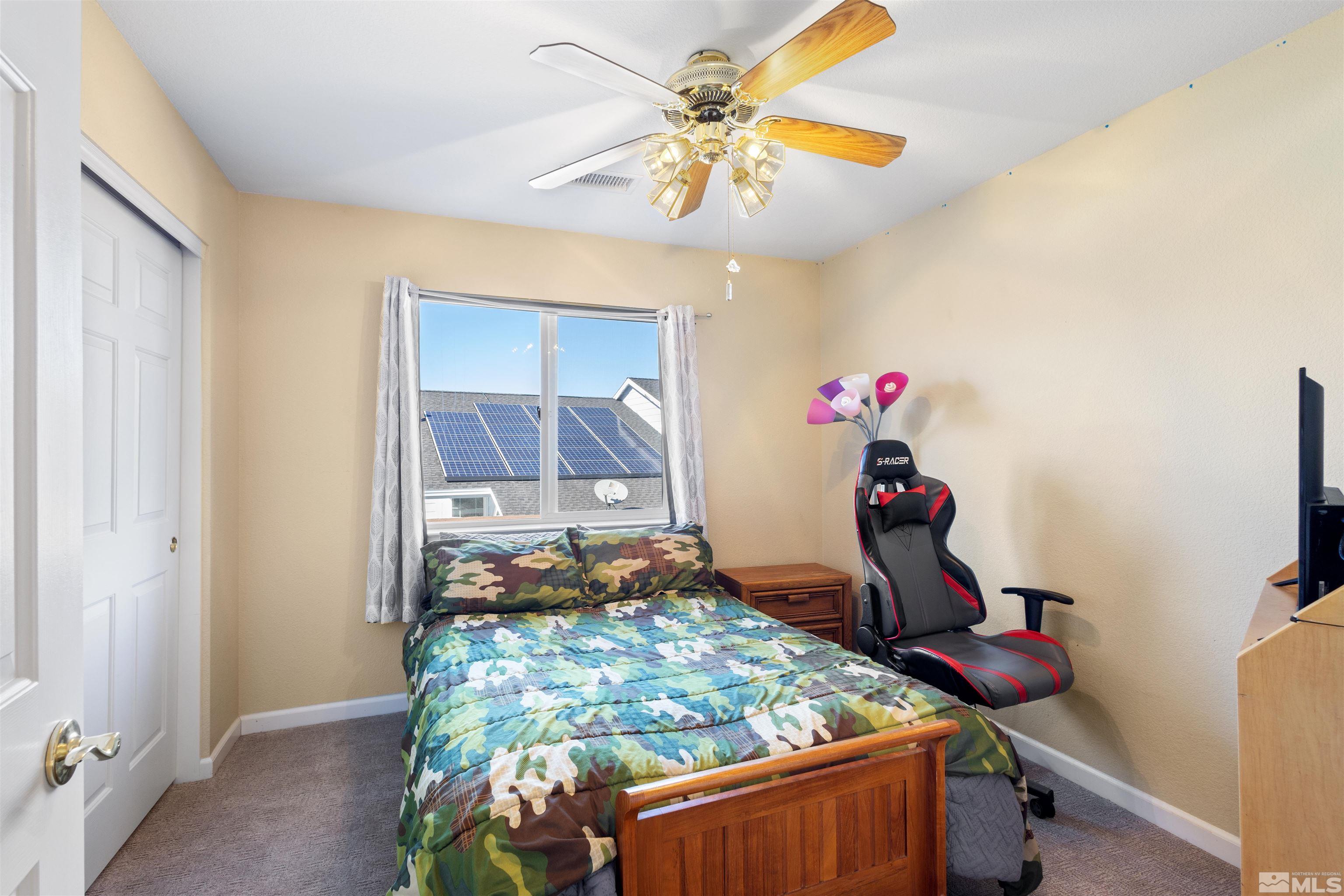 608 Sugar Tree Court Reno, NV 89511 - Photo 20 of 40 a very nice looking room with a dining table