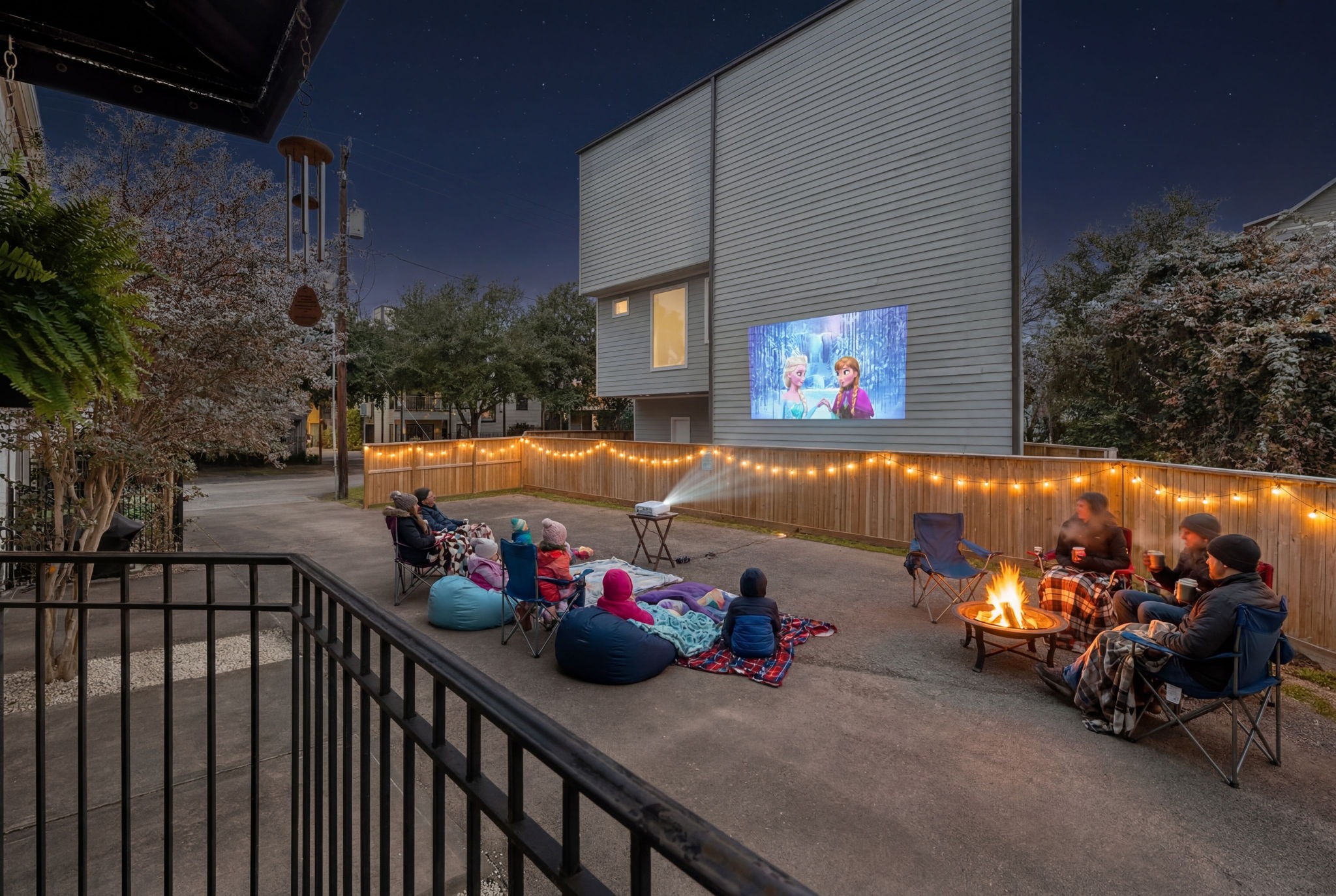 520 Oxford Street, Unit F Houston, TX 77007 - Photo 31 of 38 Daily walks to school, monthly happy hour, winter outdoor movie nights in the alley, egg hunts, pumpkin carving, and lots of spontaneous pizza parties. While we know new friendship takes time to build, we hope you will appreciate the instant community that comes with this home!
