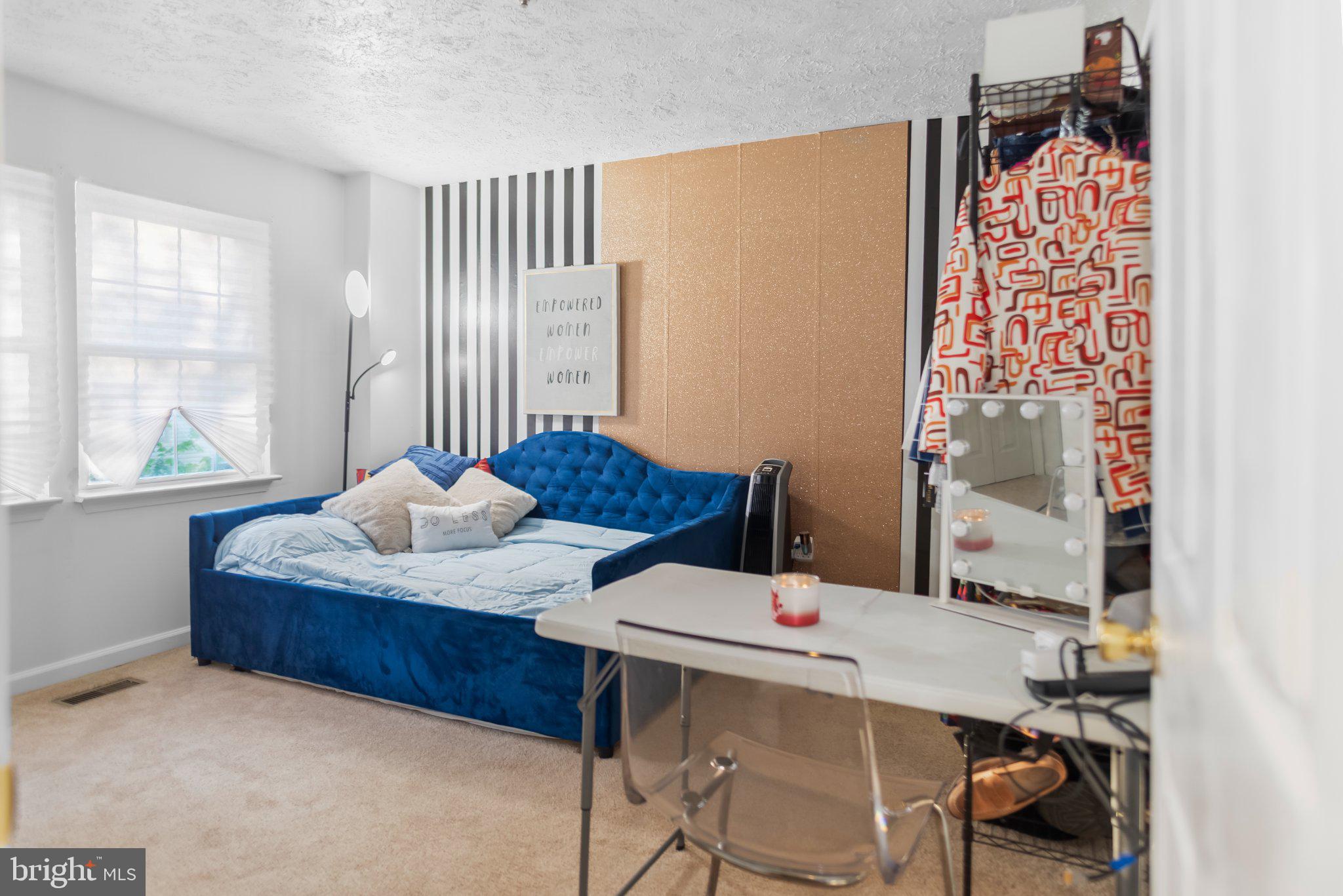 8508 Rheims Court Upper Marlboro, MD 20772 - Photo 18 of 28 Chic retreat with vibrant accents.